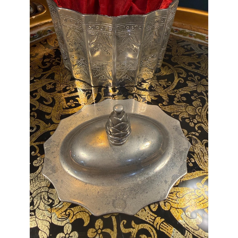 Vintage Godinger Silver Jewelry Casket with Red Lining - Picture 11 of 11